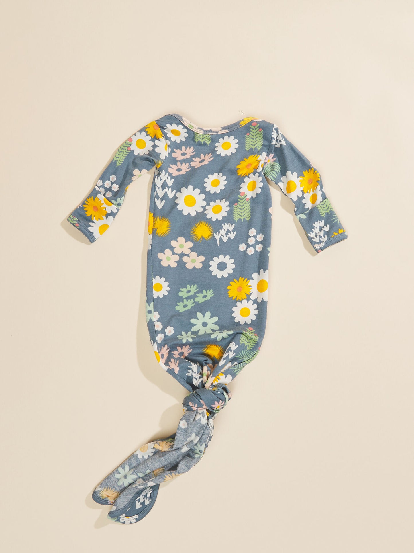 Blue Daisy Knot Gown & Hat Set