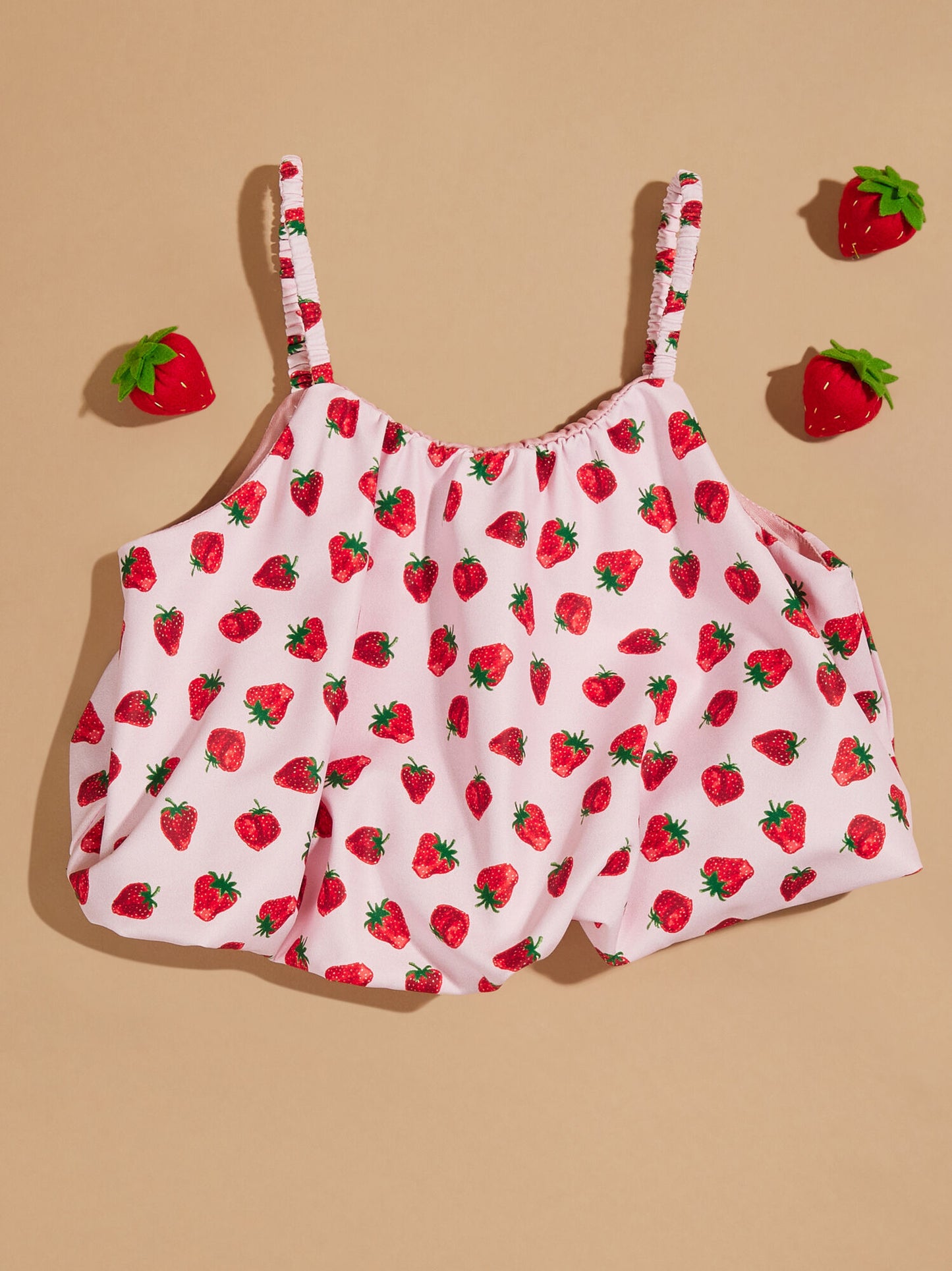  Strawberry Bubble Tank