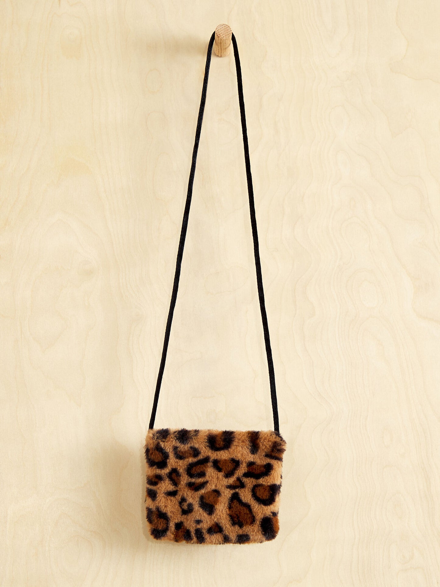 Leopard Fur Crossbody Purse