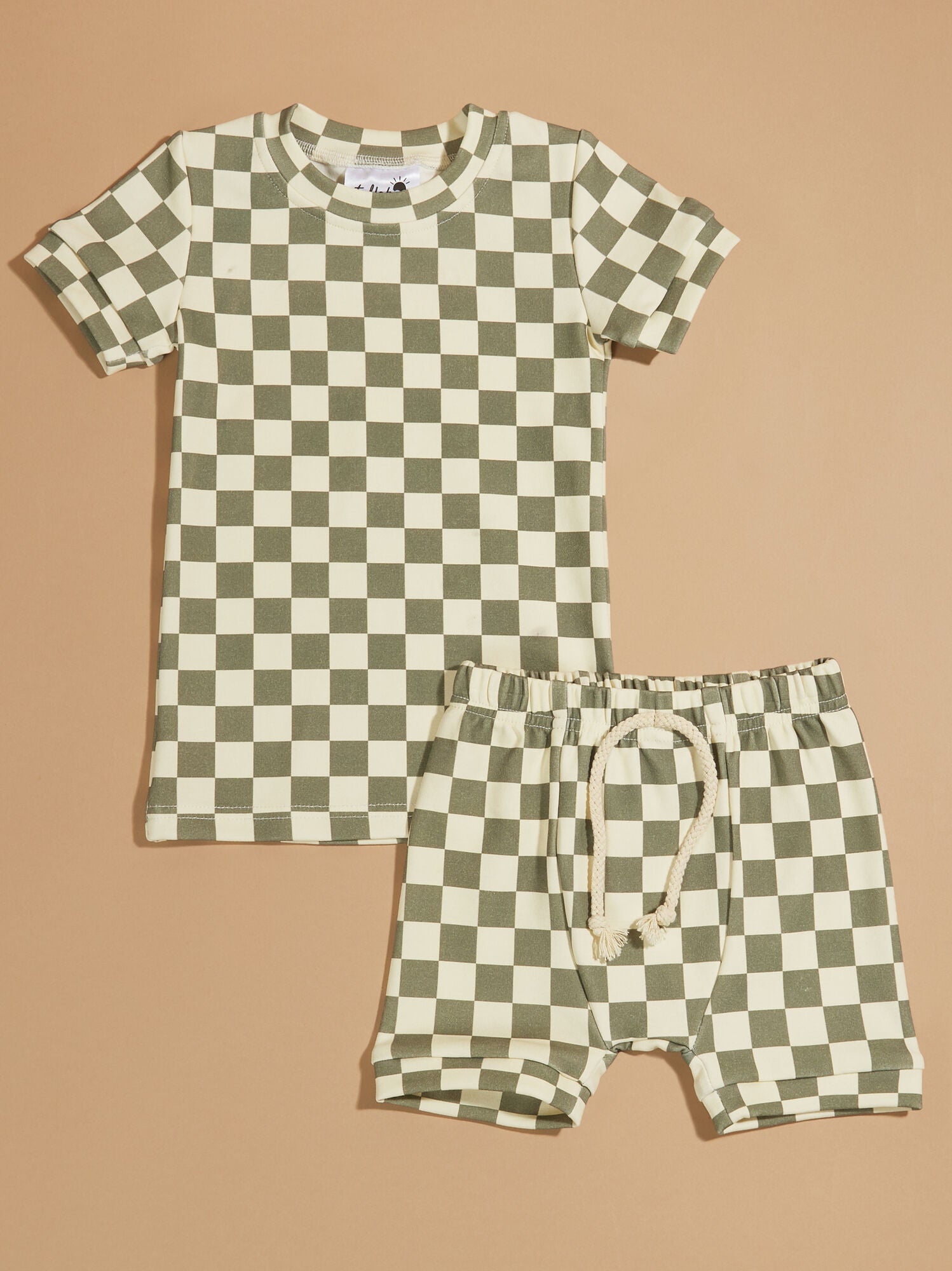  Chase Checkered Tee And Shorts Set